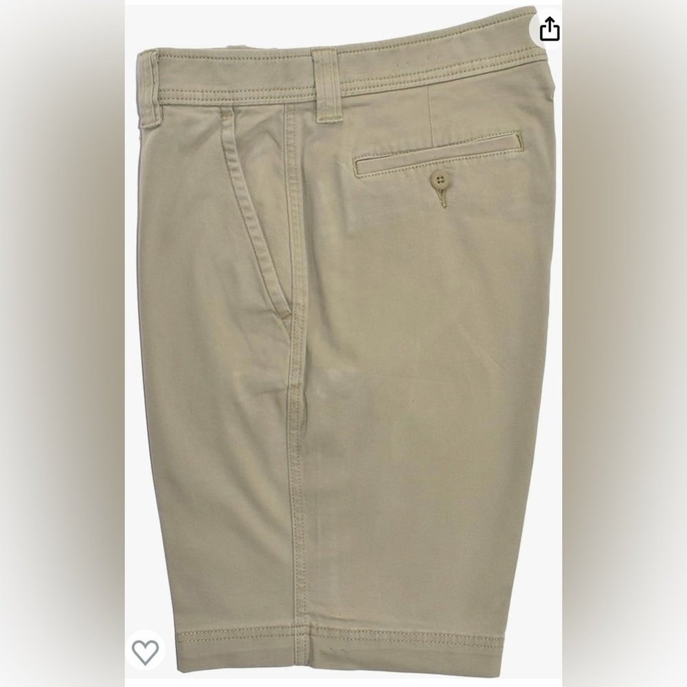 St. John’s Bay Performance Comfort Stretch Khaki Chino Flat Front Shorts.  Sz 38
